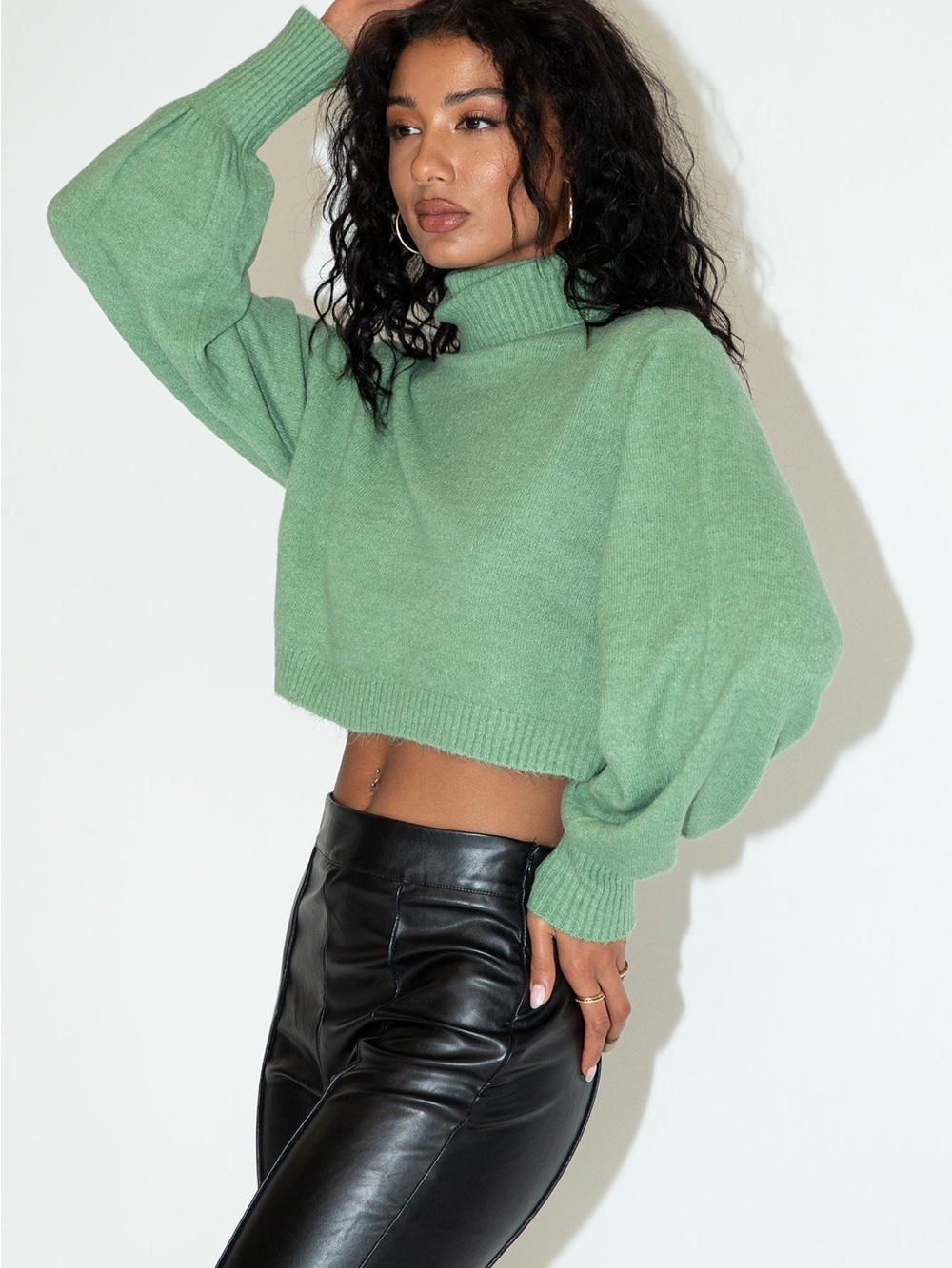 PRINCESS POLLY Zahara Cropped Turtleneck Sweater - Picture 3 of 15